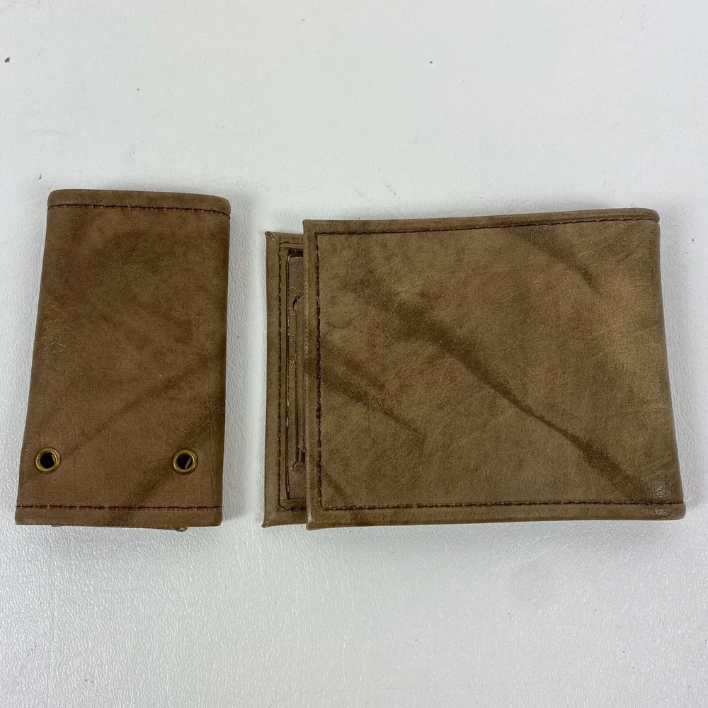 Union Carbide Wallet and‎ Key Pouch Gift Set Pleather Vintage 1977